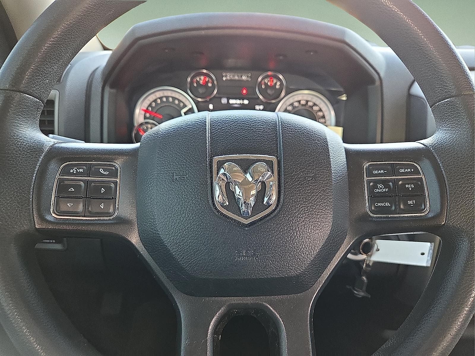 2022 RAM 1500 Classic Tradesman Crew Cab 4x4 5'7' Box