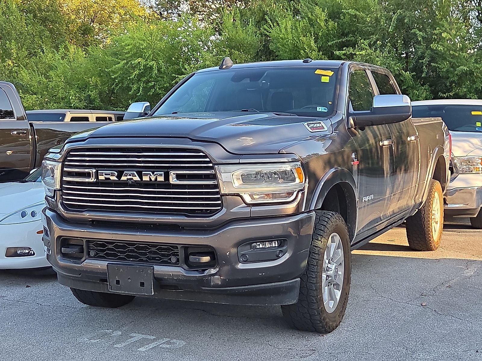 2019 RAM 2500 Laramie Crew Cab 4x4 6'4' Box