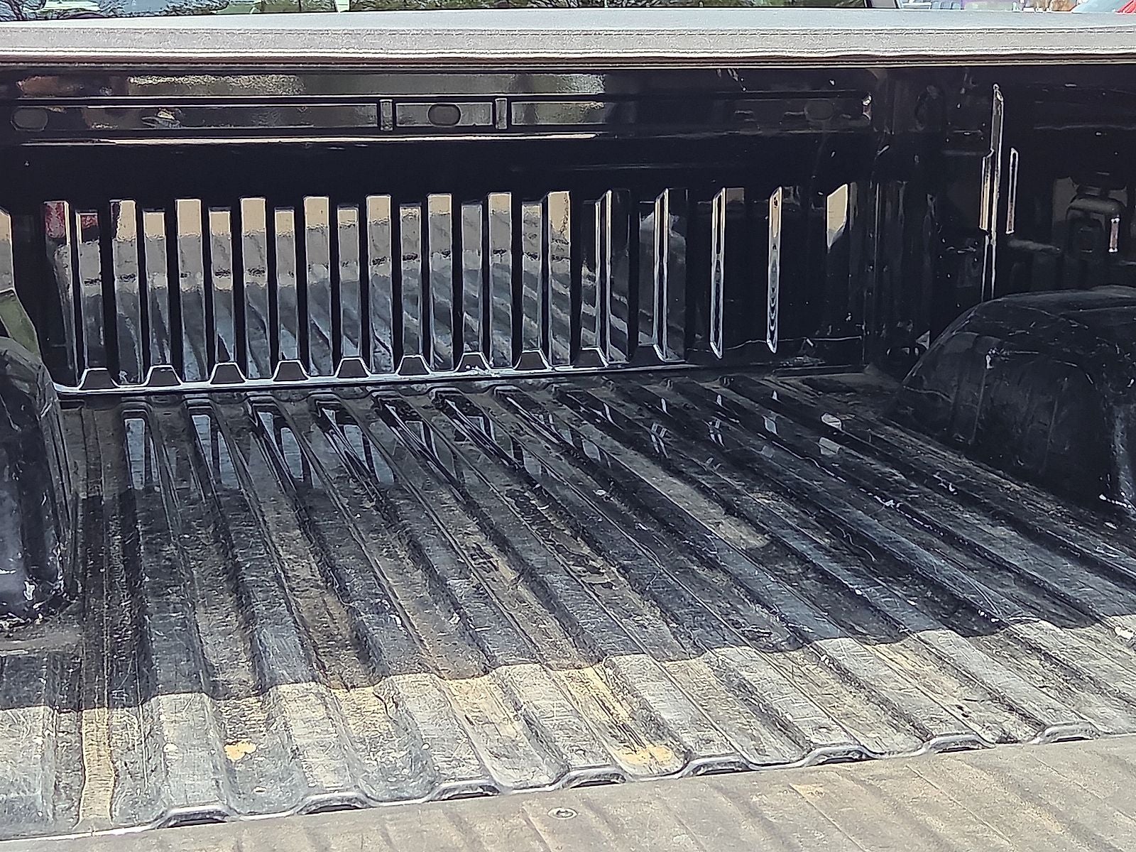 2023 Chevrolet Silverado 1500 4WD Crew Cab Short Bed Custom
