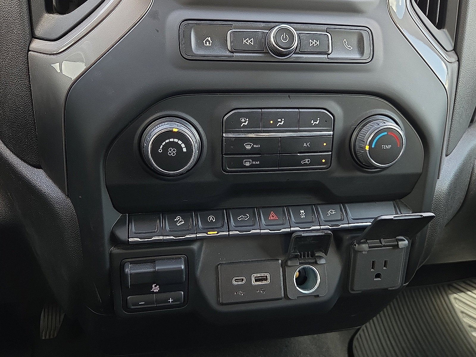 2022 Chevrolet Silverado 1500 LTD 4WD Crew Cab Short Bed Custom Trail Boss
