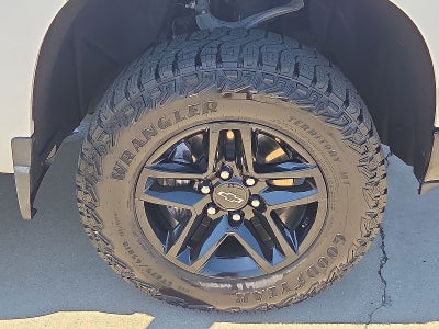 2025 Chevrolet Silverado 1500 4WD Crew Cab Short Bed Custom Trail Boss