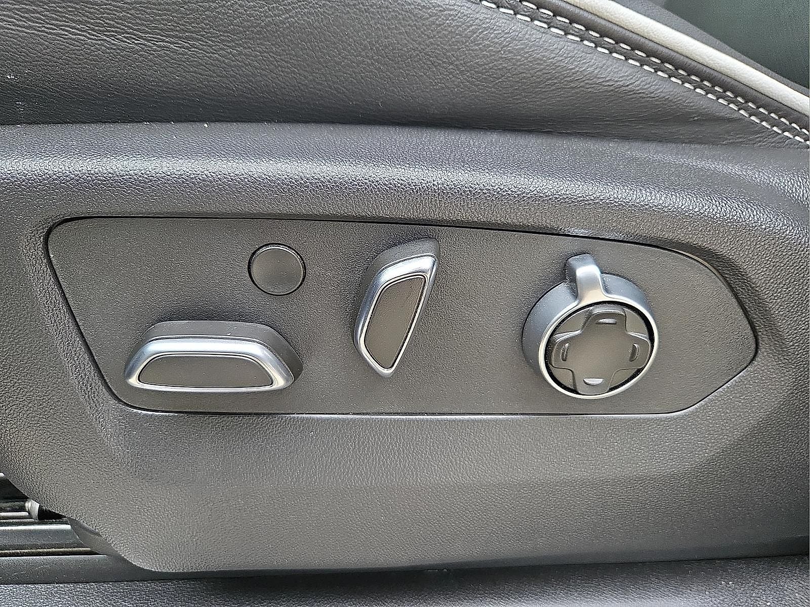 2025 GMC Sierra 1500 4WD Crew Cab Short Box AT4X