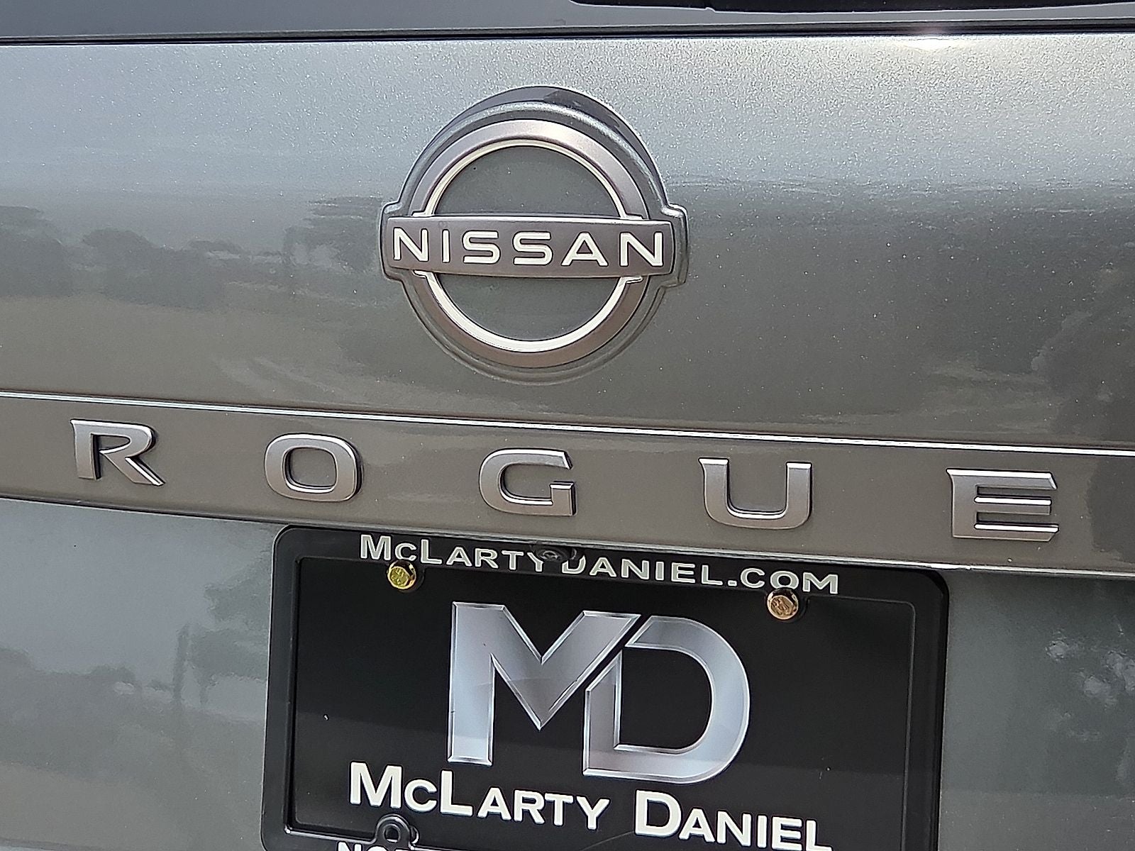 2025 Nissan Rogue SV FWD