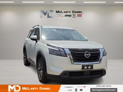 2024 Nissan Pathfinder SV FWD