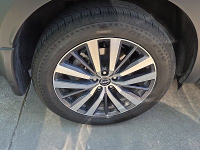 2022 Nissan Pathfinder Platinum 4WD