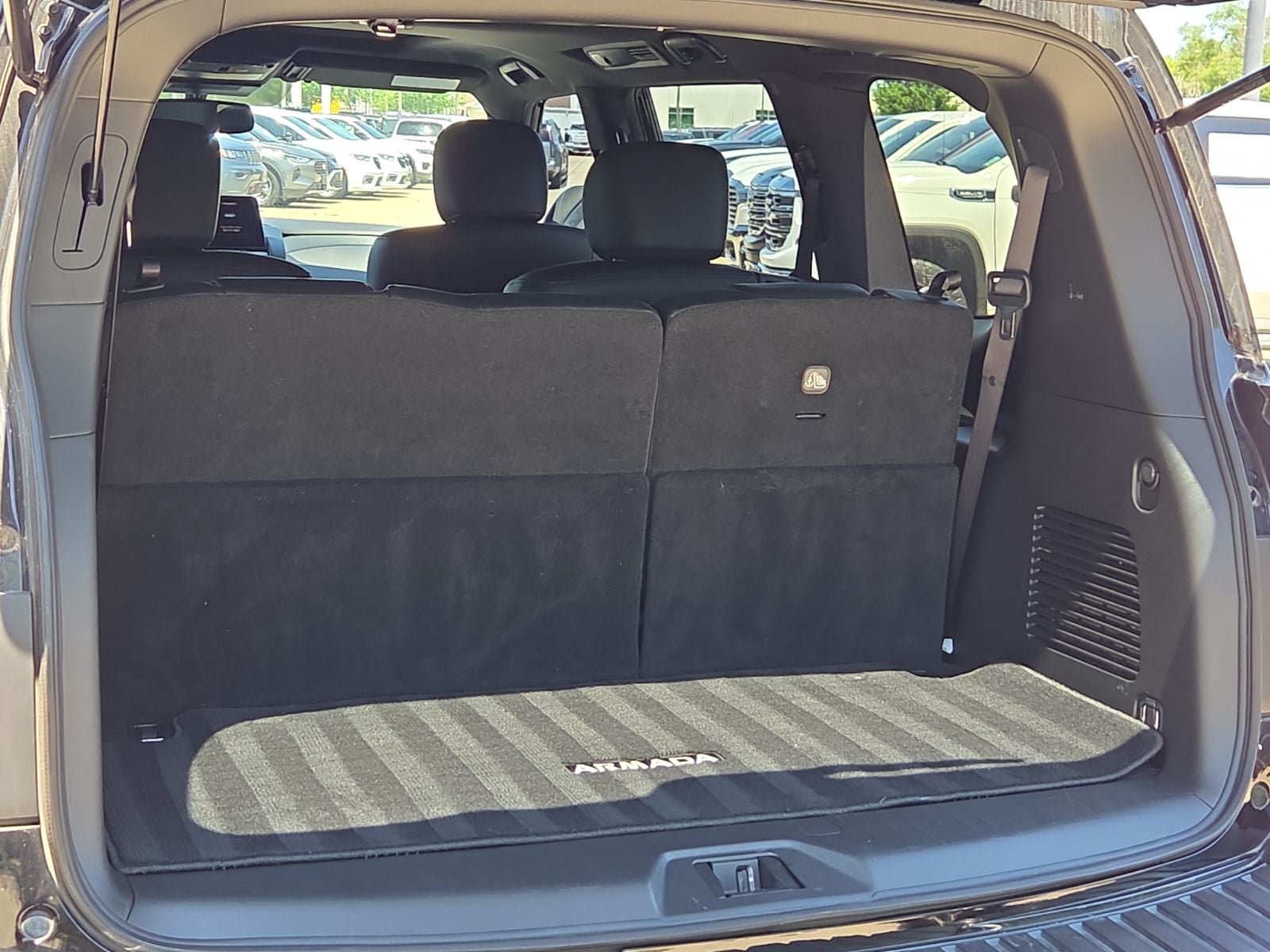 2024 Nissan Armada SL 2WD