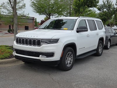 2023 Jeep Wagoneer Base