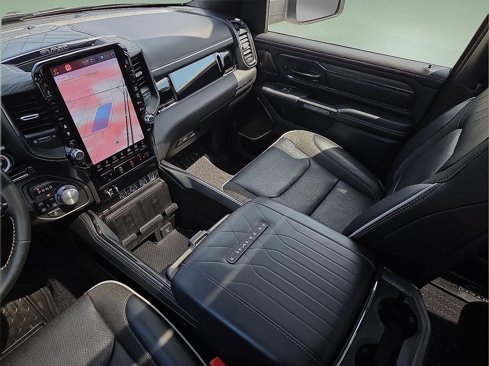 2025 RAM 1500 Limited