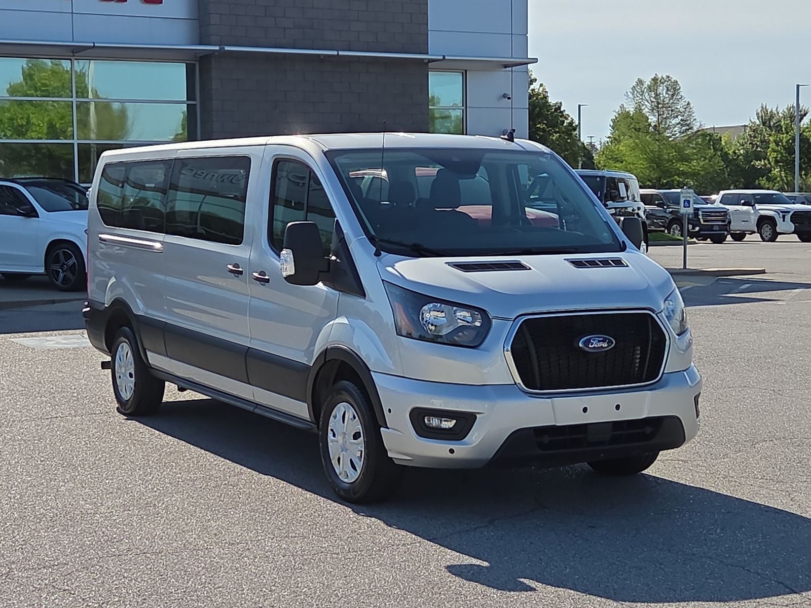 2024 Ford Transit-350 XLT
