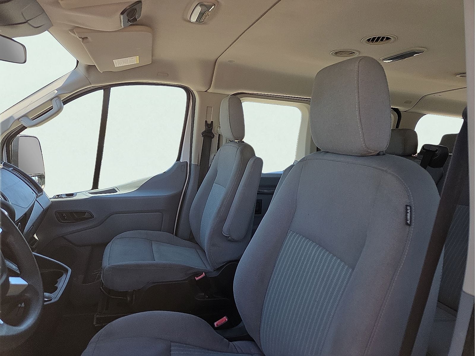 2017 Ford Transit-350 XLT