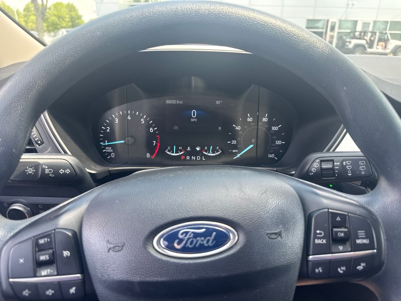 2020 Ford Escape SE