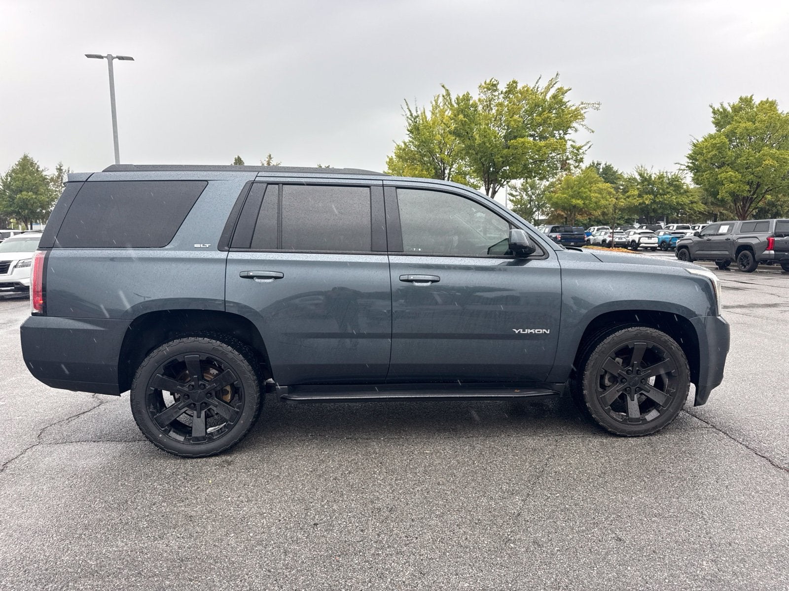 2019 GMC Yukon SLT