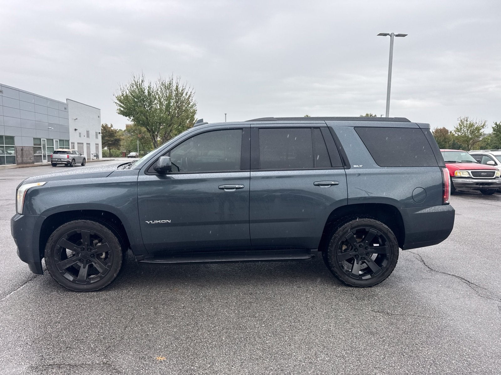 2019 GMC Yukon SLT