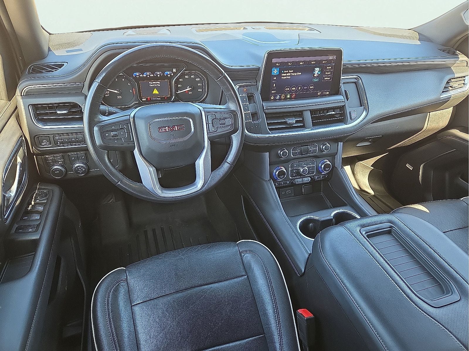 2021 GMC Yukon XL SLT