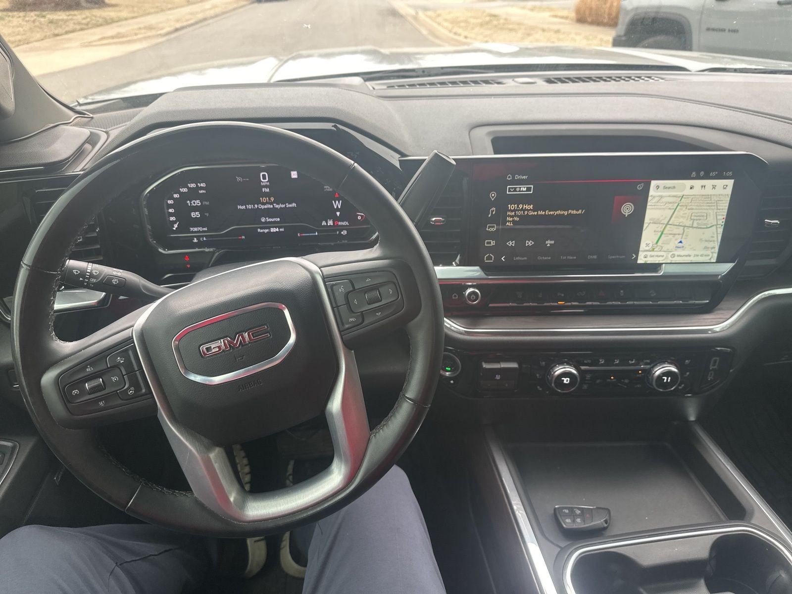 2025 GMC Sierra 2500HD SLT