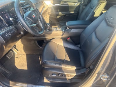 2022 Cadillac XT5 Sport