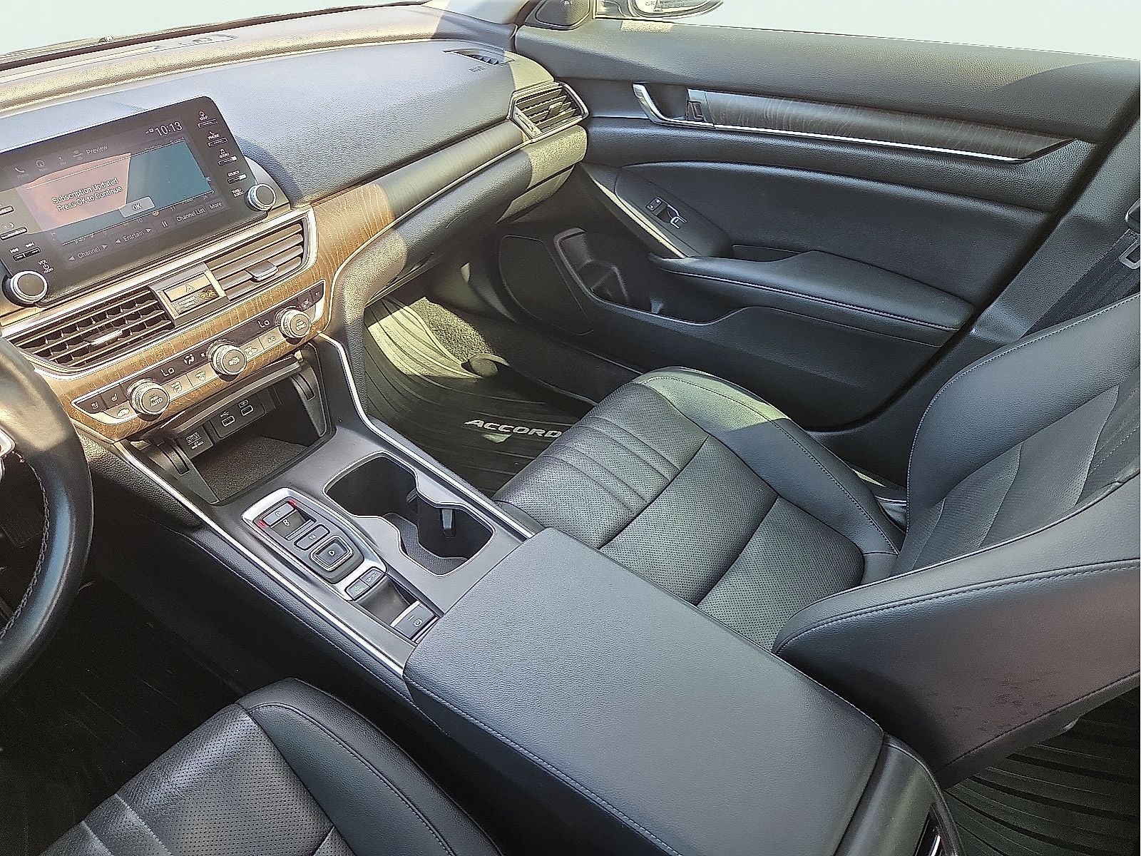 2022 Honda Accord Touring 2.0T