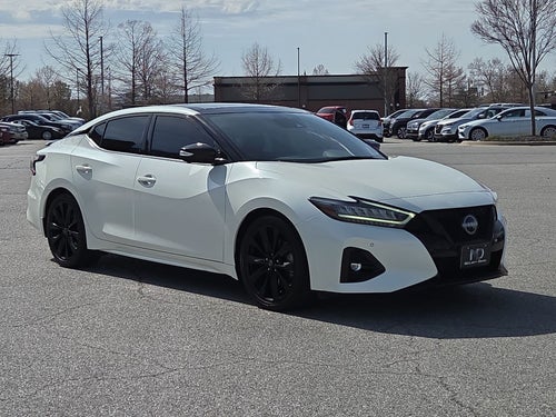 2023 Nissan Maxima SR