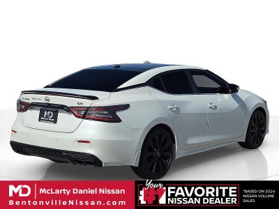 2023 Nissan Maxima SR