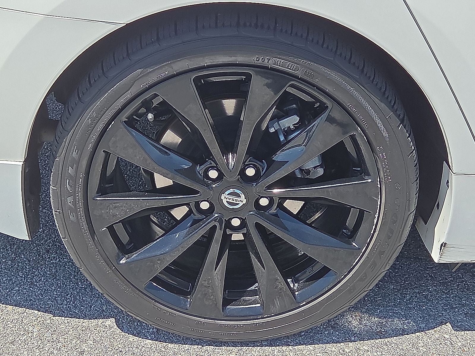 2020 Nissan Maxima SR