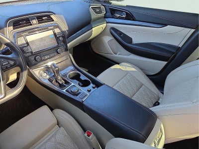 2023 Nissan Maxima Platinum