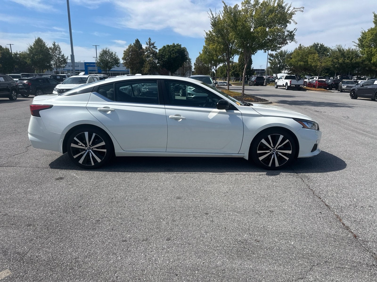2020 Nissan Altima 2.5 SR