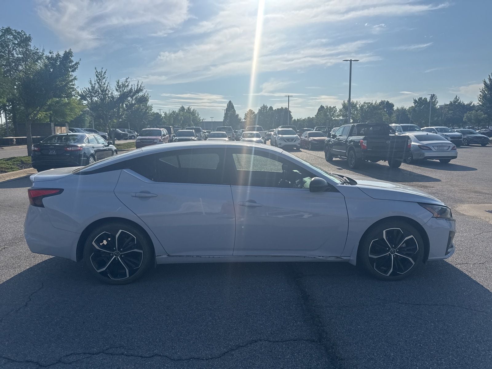 2024 Nissan Altima 2.5 SR