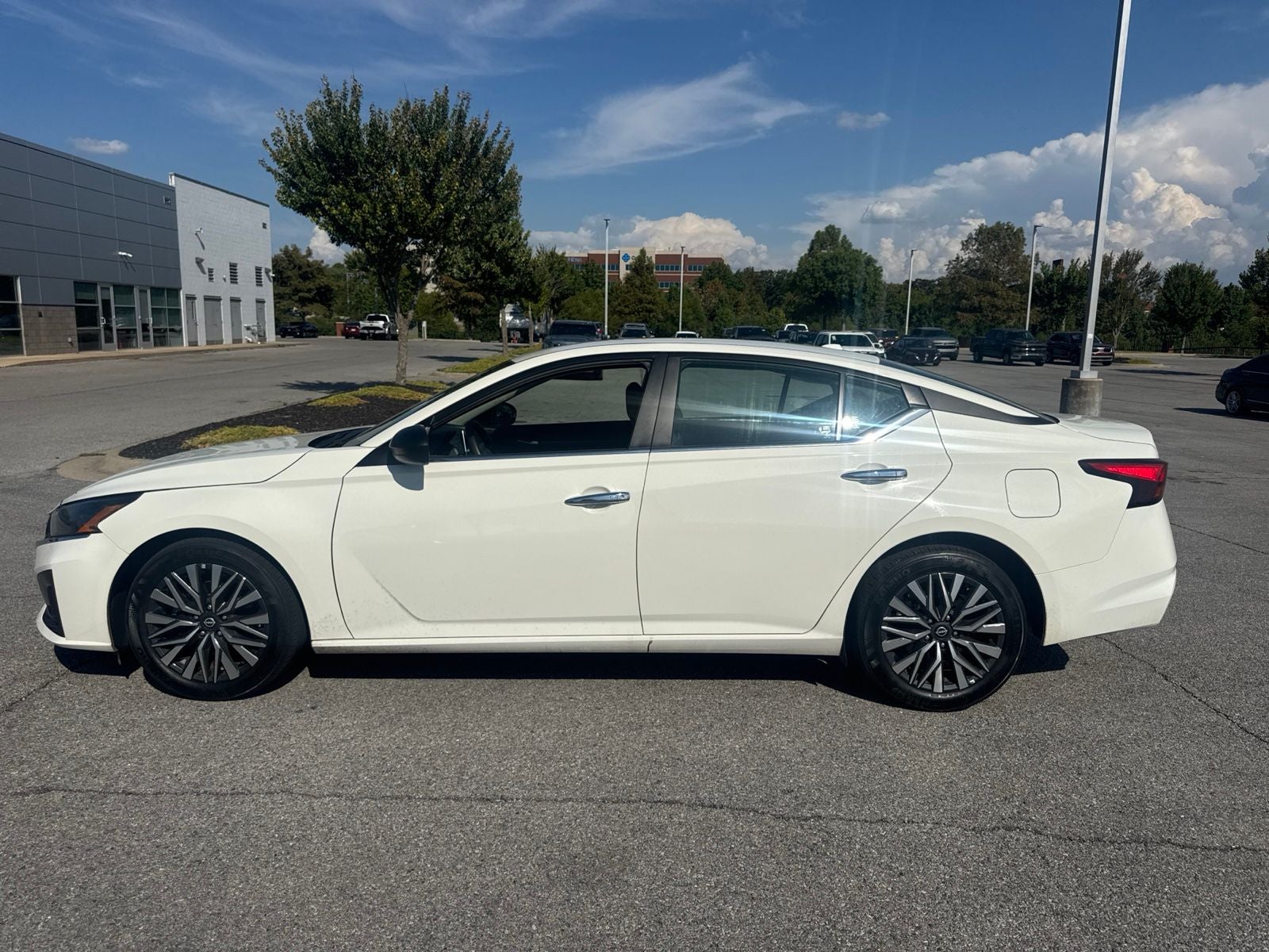 2025 Nissan Altima 2.5 SV