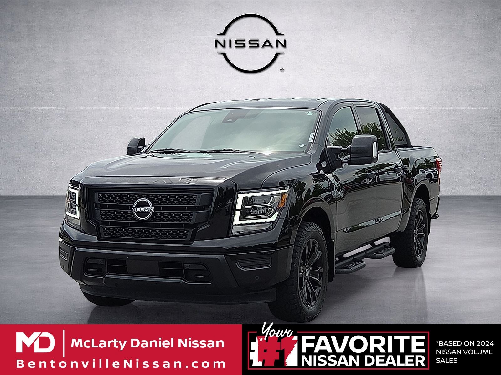 2023 Nissan Titan SV