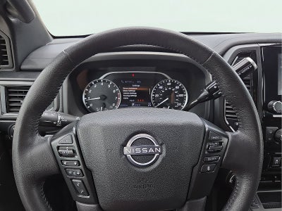 2023 Nissan Titan SV