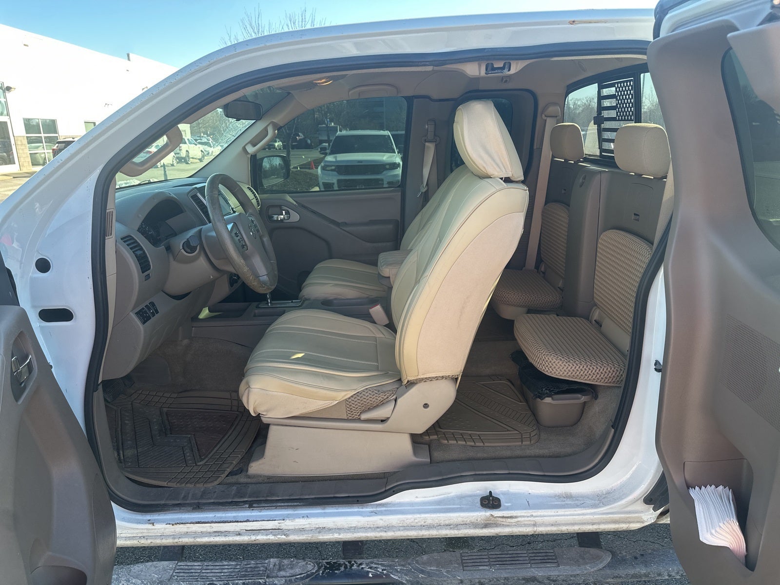 2015 Nissan Frontier SV