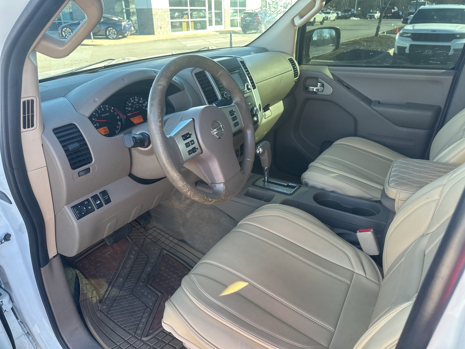 2015 Nissan Frontier SV