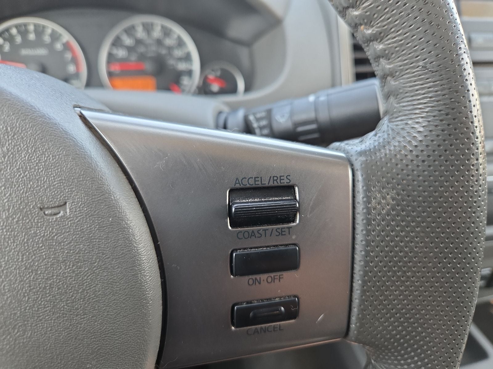 2010 Nissan Frontier LE