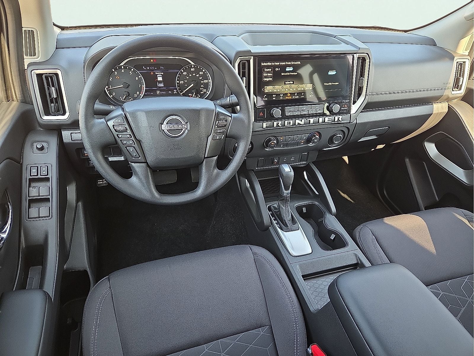 2025 Nissan Frontier SV