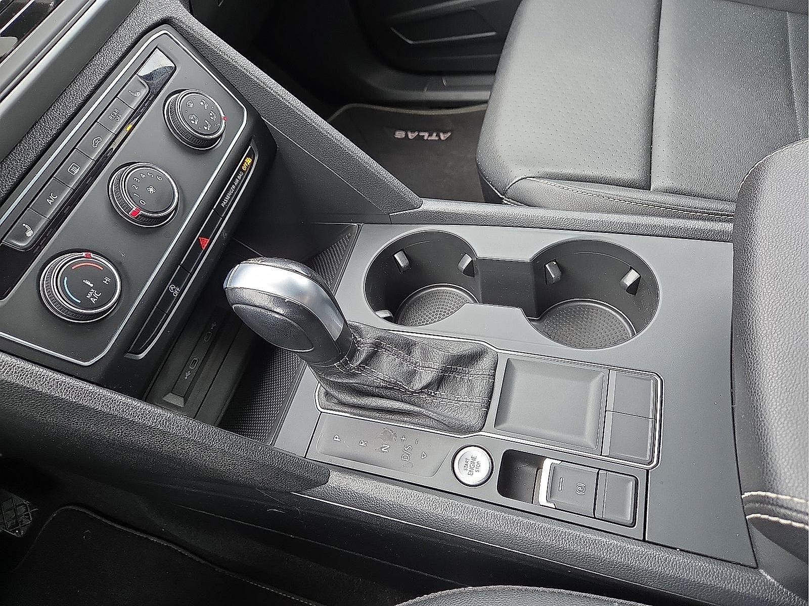 2023 Volkswagen Atlas 2.0T SE