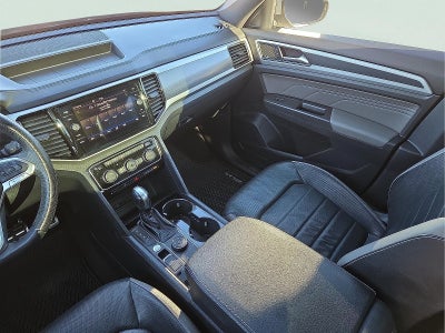 2023 Volkswagen Atlas Cross Sport 3.6L V6 SEL Premium R-Line