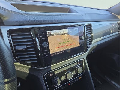 2023 Volkswagen Atlas Cross Sport 3.6L V6 SEL Premium R-Line