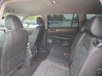 2025 Volkswagen Atlas 2.0T SE w/Technology