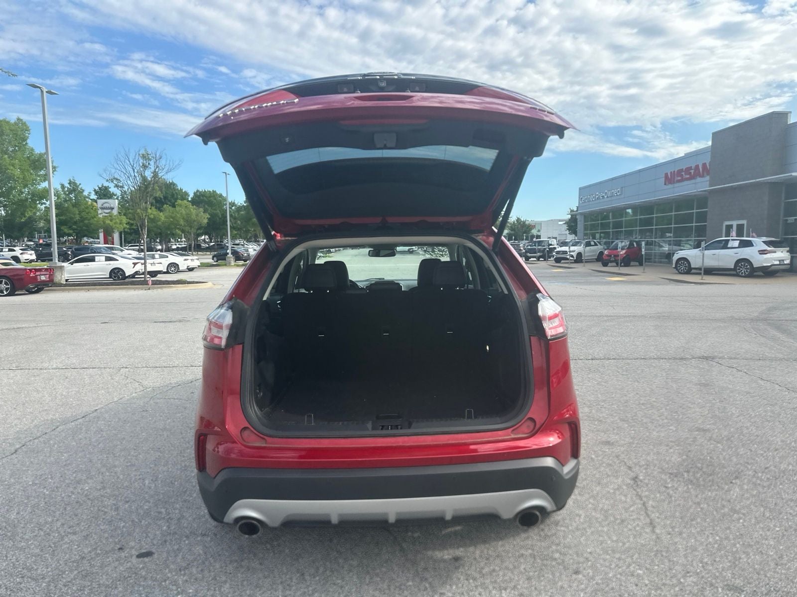 2022 Ford Edge Titanium