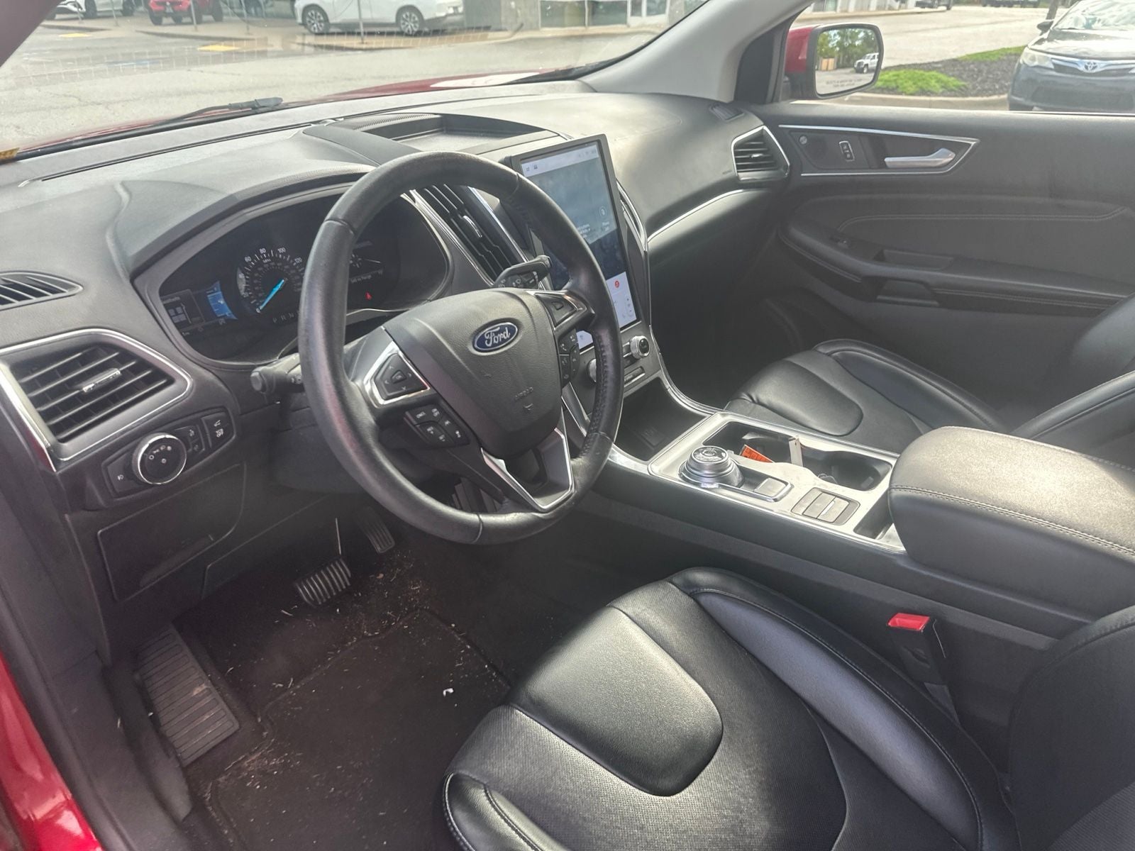 2022 Ford Edge Titanium