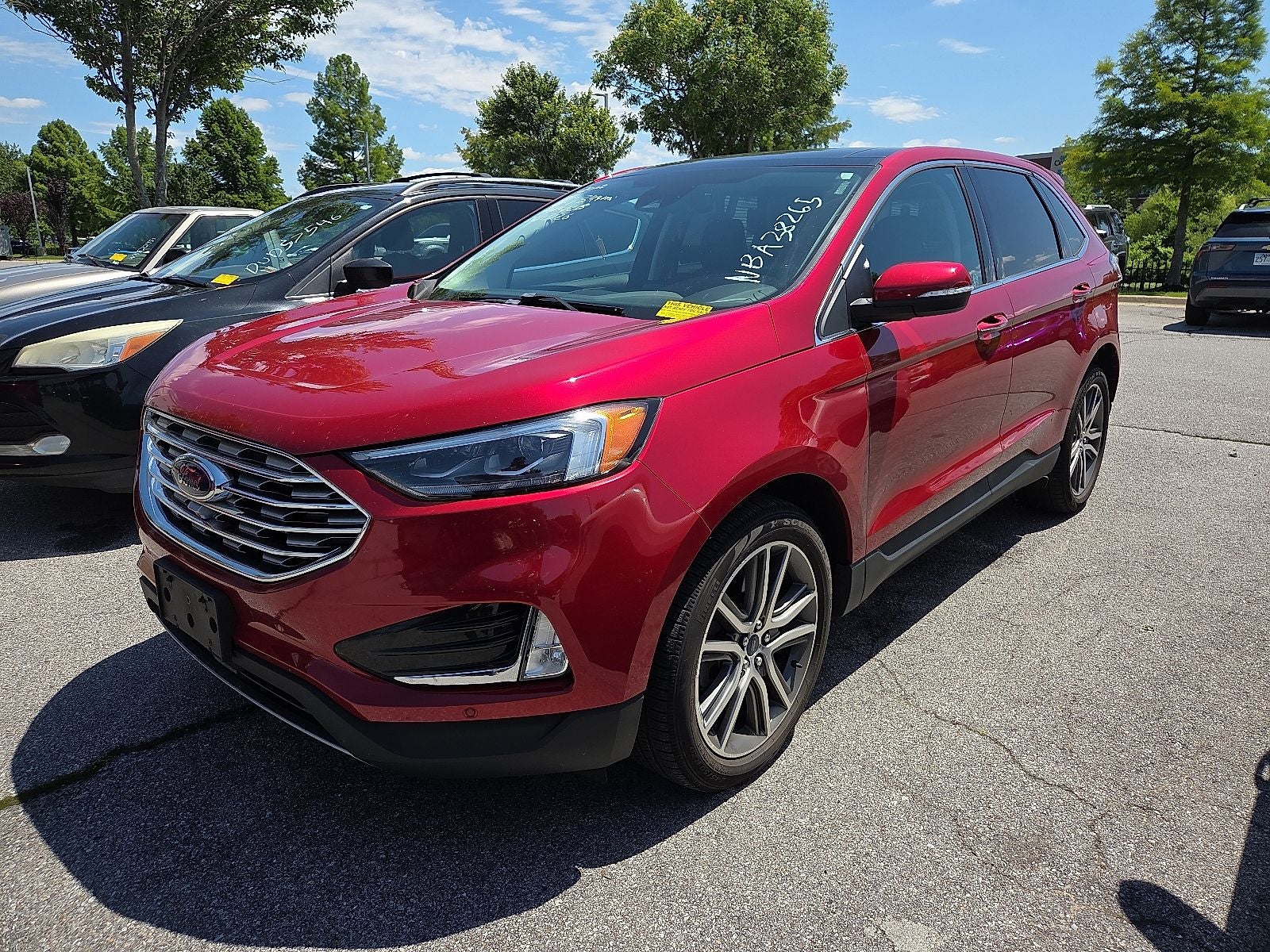 2022 Ford Edge Titanium