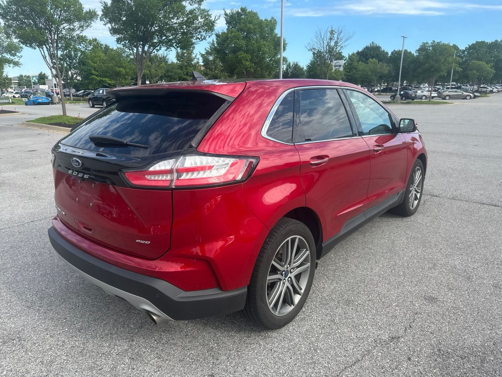 2022 Ford Edge Titanium