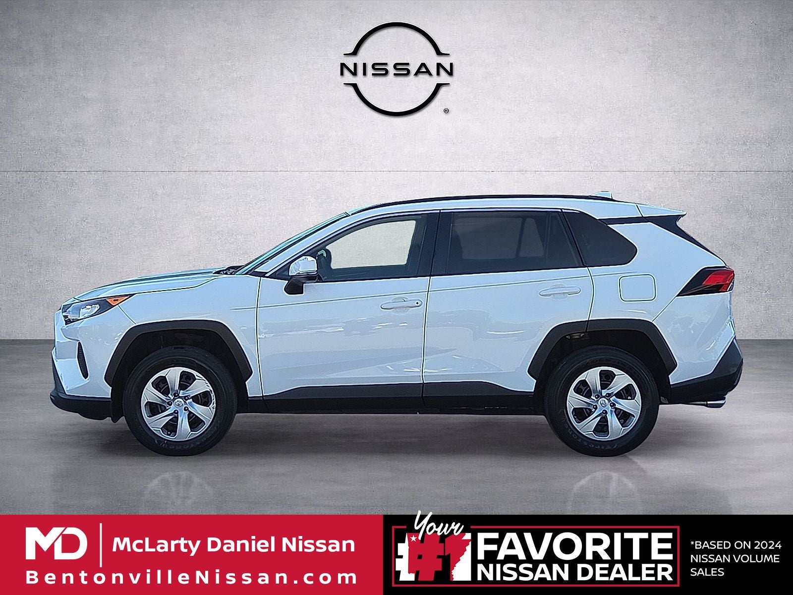 2020 Toyota RAV4 LE