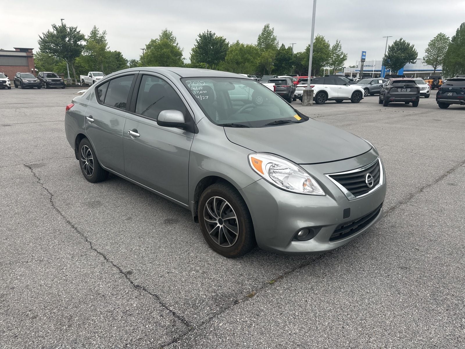 2012 Nissan Versa 1.6 SV