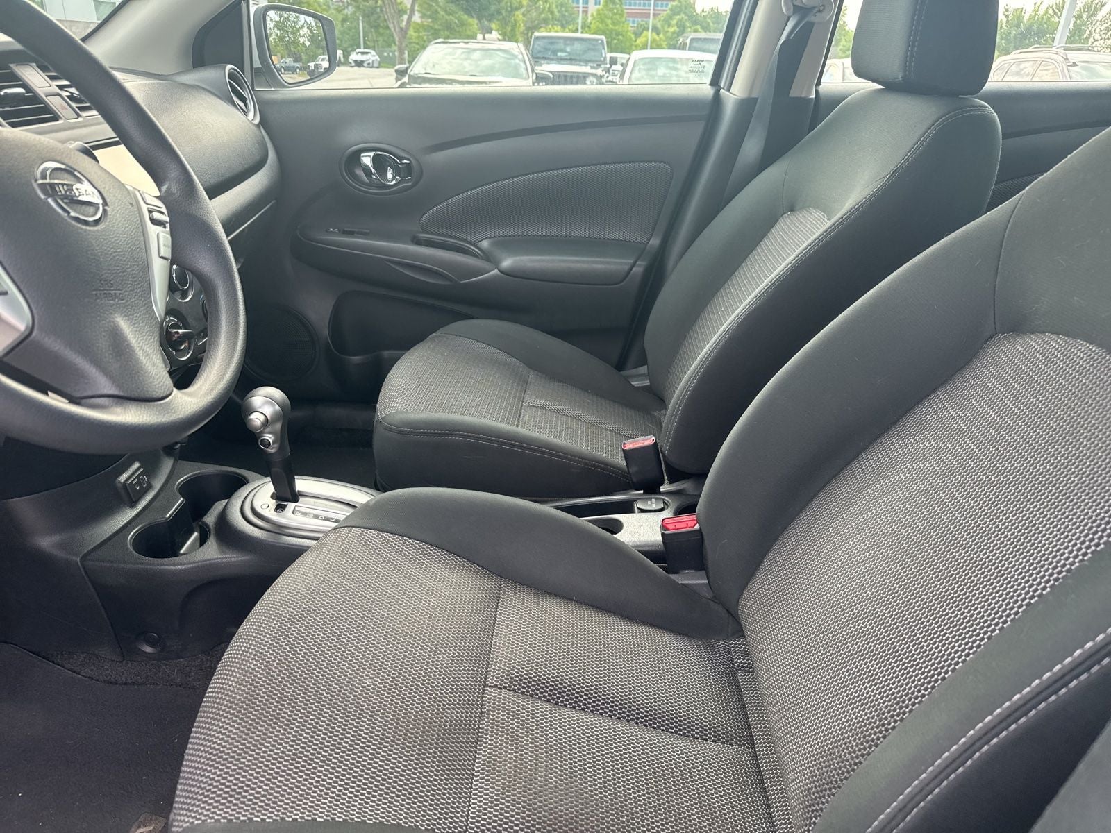 2019 Nissan Versa 1.6 SV