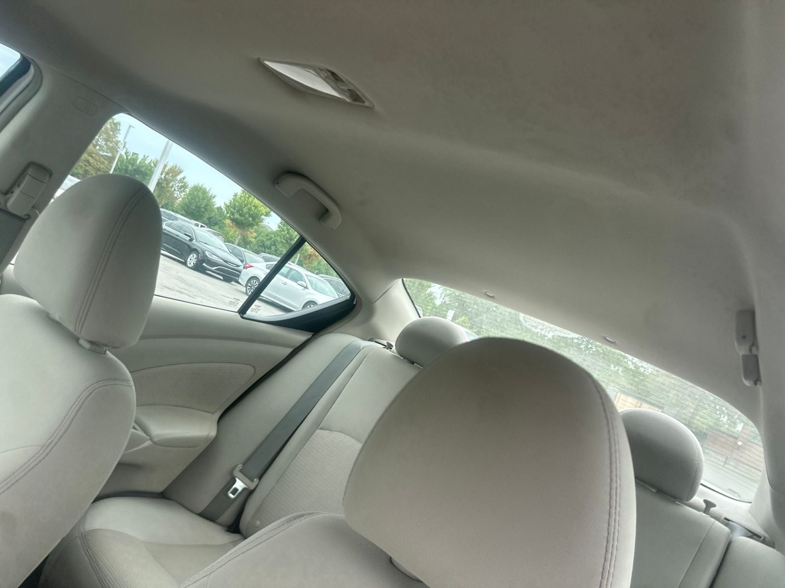2014 Nissan Versa 1.6 SL