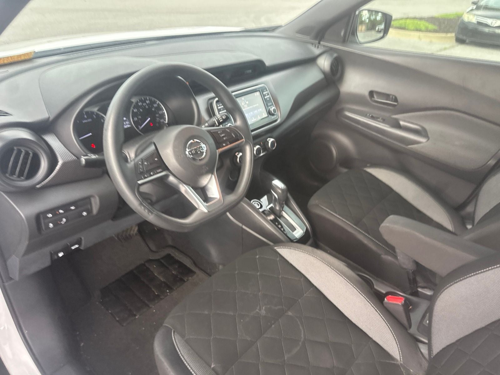 2020 Nissan Kicks S