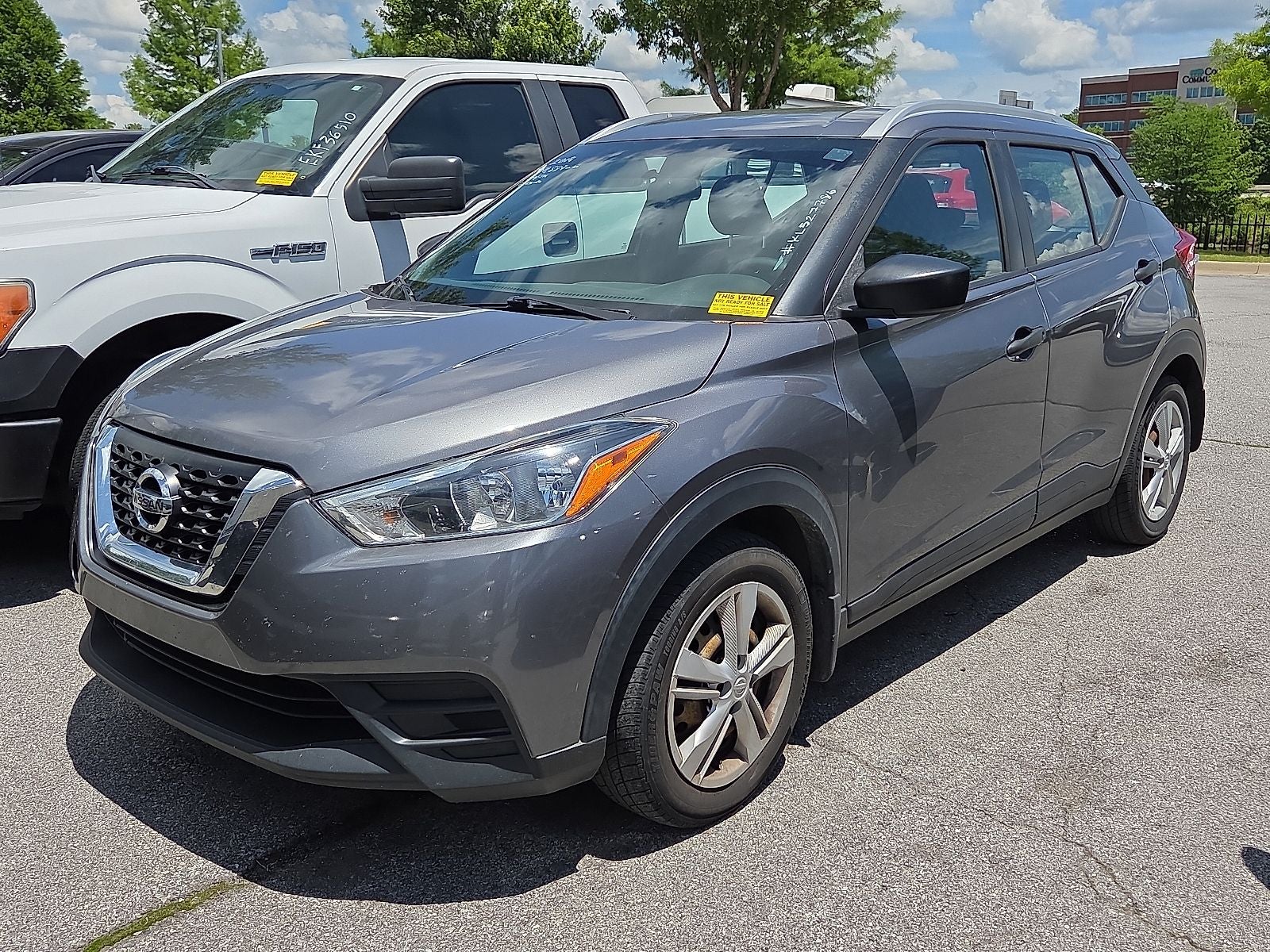 2019 Nissan Kicks S