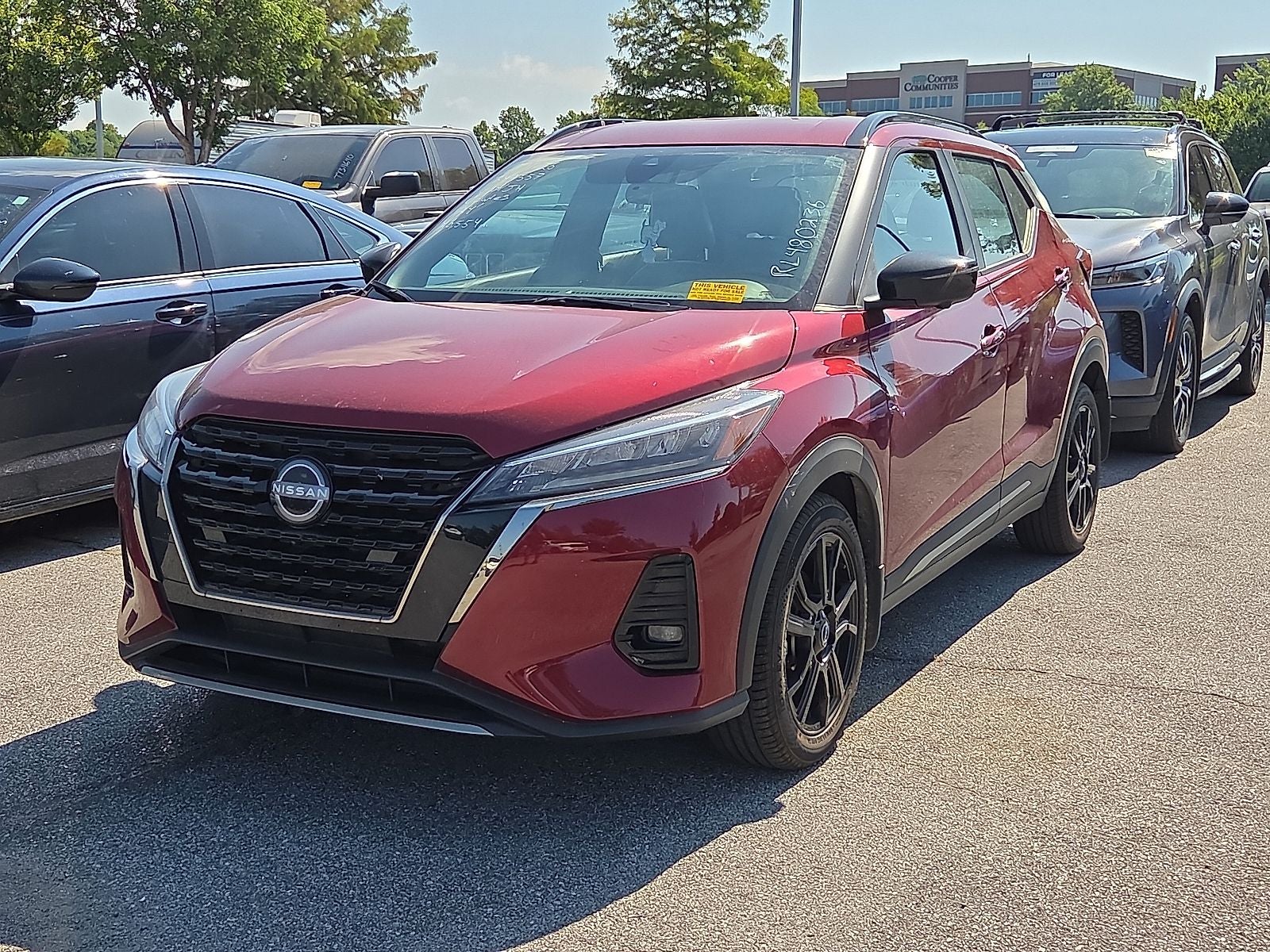 2024 Nissan Kicks SR
