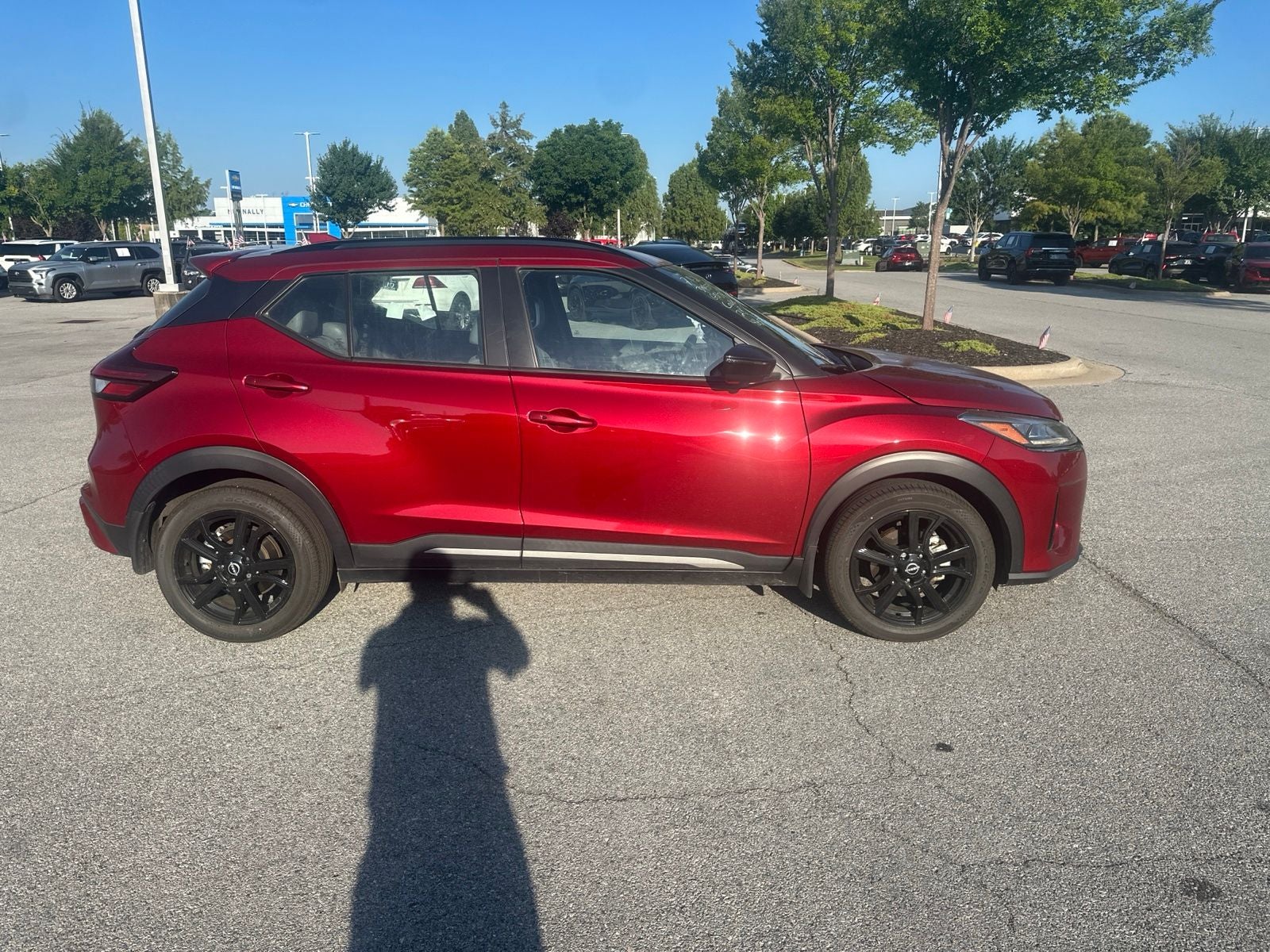 2024 Nissan Kicks SR